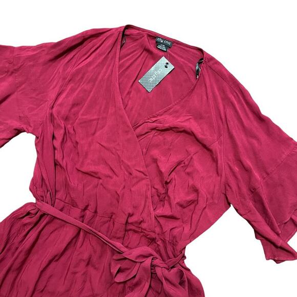 NWT CITY CHIC Fiesta Fun Faux Wrap Dress in Rhubarb SZ 20 - Picture 4 of 11